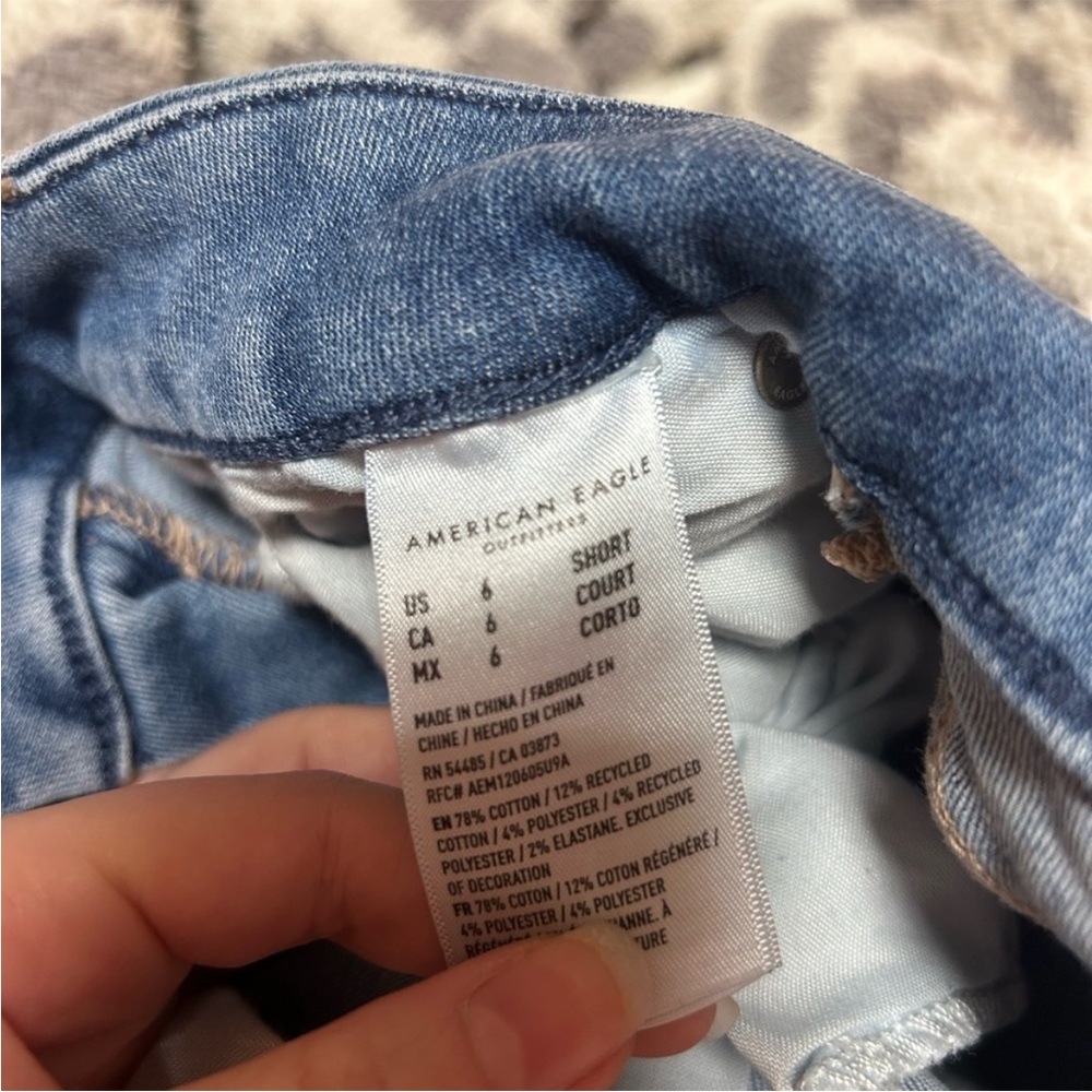 American Eagle Curvy Super High Rise Flare Jeans Short - Picture 5 of 5